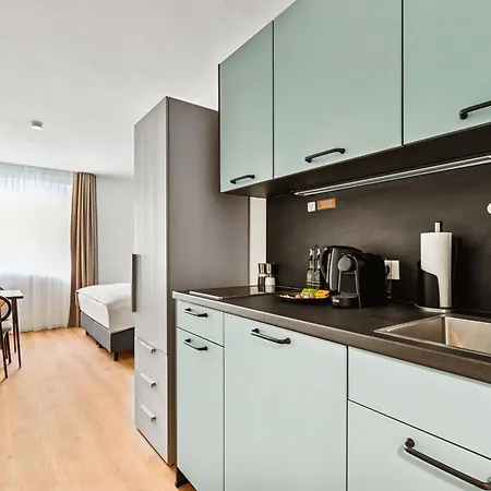 Limehome Kaiserstrasse * كارلسروه